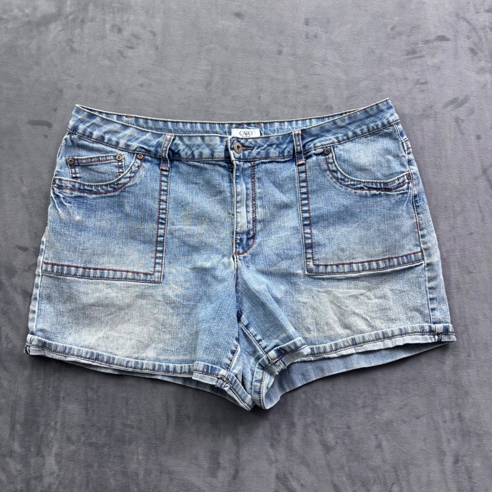 Cato Woman Plus Size 22W Denim Shorts Light Wash Contrast Stitch Patch Pockets